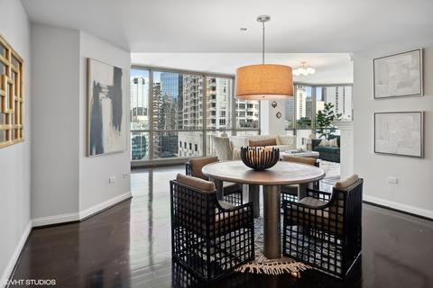 21 E Huron St #1504, Chicago, IL 60611 photo 6