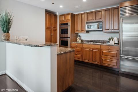 21 E Huron St #1504, Chicago, IL 60611 photo 5