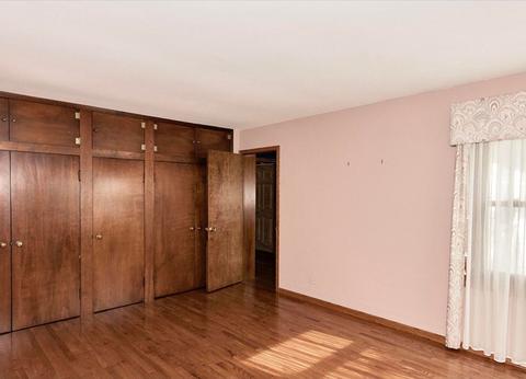57 S Wolf Rd, Wheeling, IL 60090 photo 31