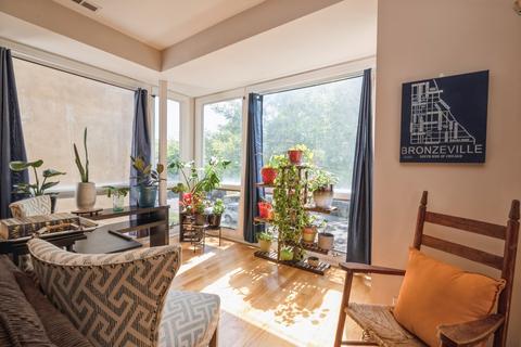 436 E Bowen Ave #A, Chicago, IL 60653 photo 4