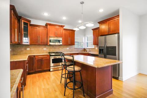 24906 Emerald Ave, Plainfield, IL 60585 photo 3