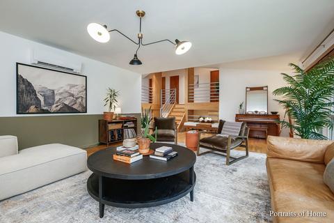 1704 Kay Rd, Wheaton, IL 60187 photo 3