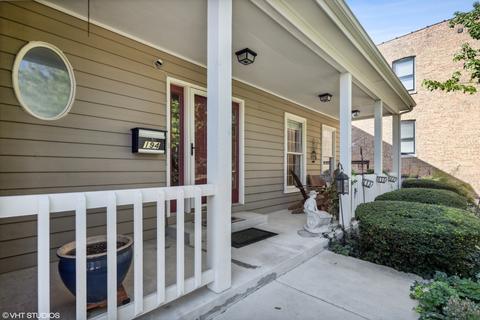 194 Elmhurst Ave, Elmhurst, IL 60126 photo 2