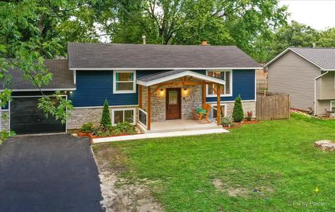 1508 Evergreen St, Holiday Hills, IL 60051 photo 2