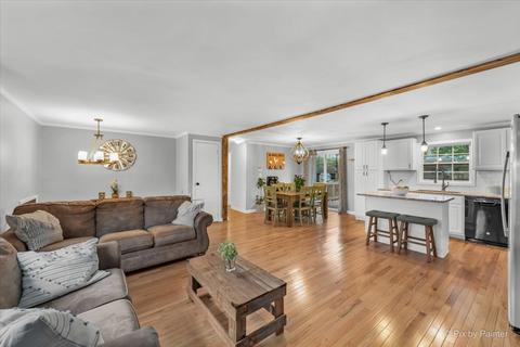 1508 Evergreen St, Holiday Hills, IL 60051 photo 10