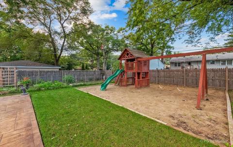 1508 Evergreen St, Holiday Hills, IL 60051 photo 6