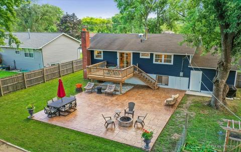 1508 Evergreen St, Holiday Hills, IL 60051 photo 3