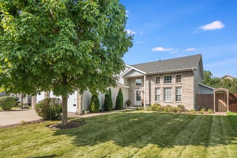 2713 Twin Falls Dr, Plainfield, IL 60586 photo 1