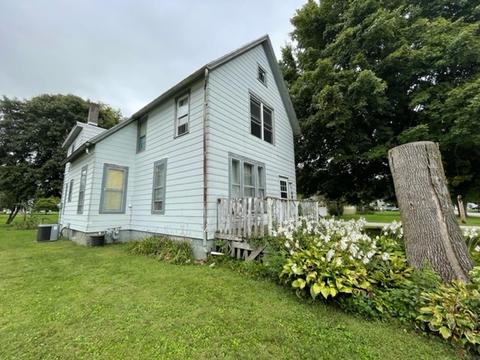 385 E Center St, Sheldon, IL 60966 photo 30