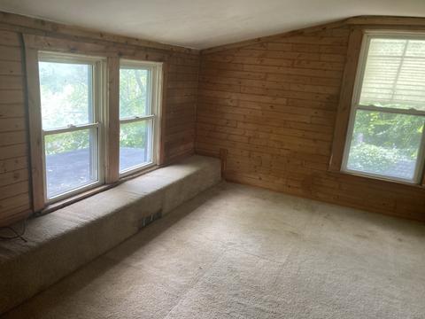 835 Adams St, Elgin, IL 60123 photo 9