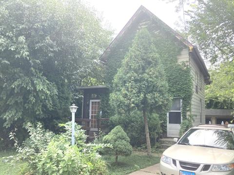 835 Adams St, Elgin, IL 60123 photo 1