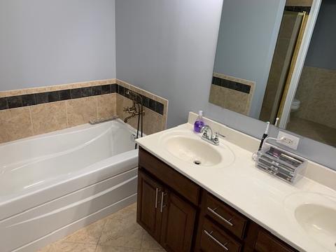 660 Prestwick Ln #204, Wheeling, IL 60090 photo 8