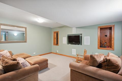 1039 Garner Ave, Wheaton, IL 60187 photo 29
