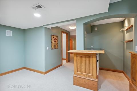 1039 Garner Ave, Wheaton, IL 60187 photo 28