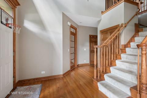 1039 Garner Ave, Wheaton, IL 60187 photo 4