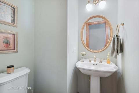 1039 Garner Ave, Wheaton, IL 60187 photo 18