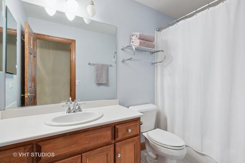 1039 Garner Ave, Wheaton, IL 60187 photo 25