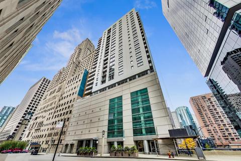 160 E Illinois St #1507, Chicago, IL 60611