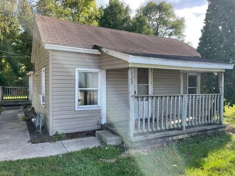 123 Elm St, Braidwood, IL 60408 photo 2