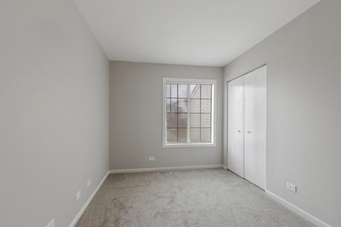 119 S Hale Ave #A, Bartlett, IL 60103 photo 14