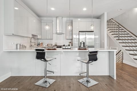 4120 S Berkeley Ave, Chicago, IL 60653 photo 5