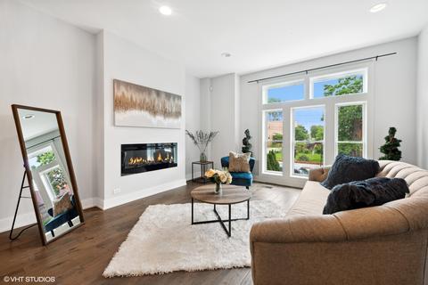 4120 S Berkeley Ave, Chicago, IL 60653 photo 3