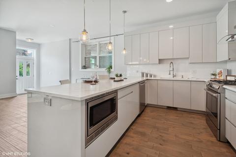 4120 S Berkeley Ave, Chicago, IL 60653 photo 7