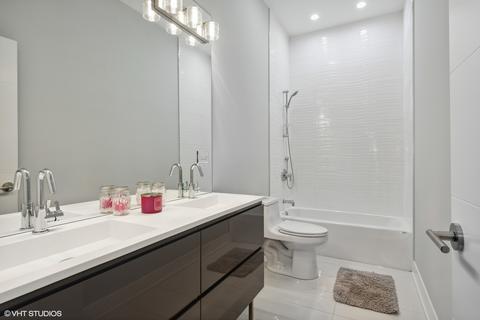 4120 S Berkeley Ave, Chicago, IL 60653 photo 15