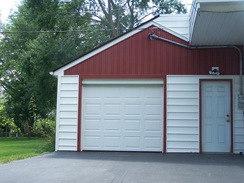 4215 W Crystal Lake Rd, Mchenry, IL 60050 photo 21