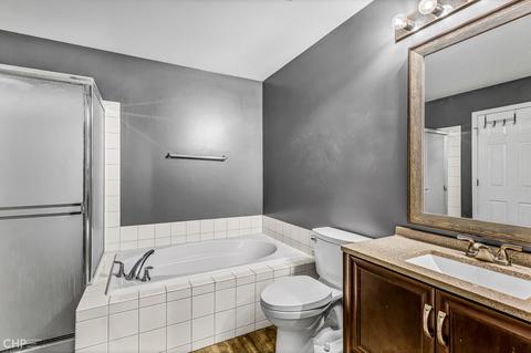 5210 Cobblers Xing, Mchenry, IL 60050 photo 12