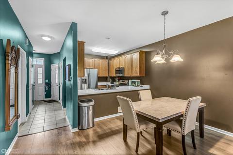 5210 Cobblers Xing, Mchenry, IL 60050 photo 6
