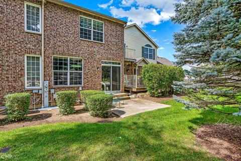 5210 Cobblers Xing, Mchenry, IL 60050 photo 2