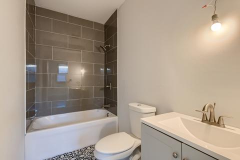 527 E 89th Pl, Chicago, IL 60619 photo 13