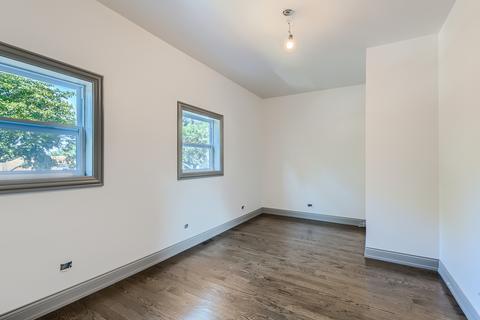 527 E 89th Pl, Chicago, IL 60619 photo 14