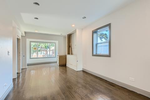 527 E 89th Pl, Chicago, IL 60619 photo 4