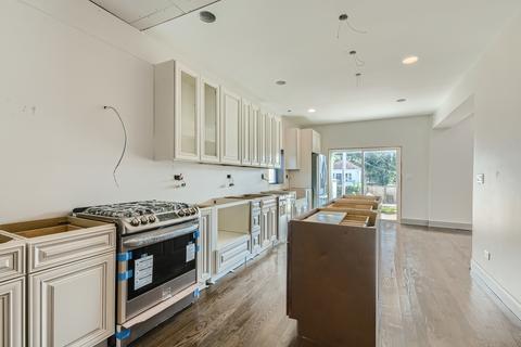 527 E 89th Pl, Chicago, IL 60619 photo 7