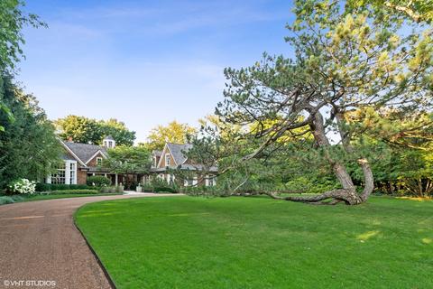 796 E Deerpath Rd, Lake Forest, IL 60045 photo 2