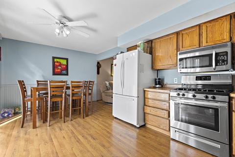 4821 Prairie Ave, Mchenry, IL 60050 photo 7