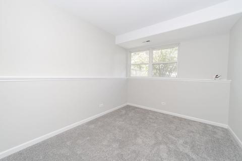 475 Willow Rd, Lakemoor, IL 60050 photo 12