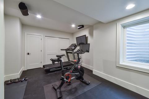 629 S Wright St, Naperville, IL 60540 photo 28