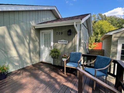709 W Pheasant Trl, Mchenry, IL 60051 photo 2
