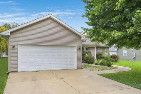 408 E Beardsley Ave, Champaign, IL 61820 photo 3