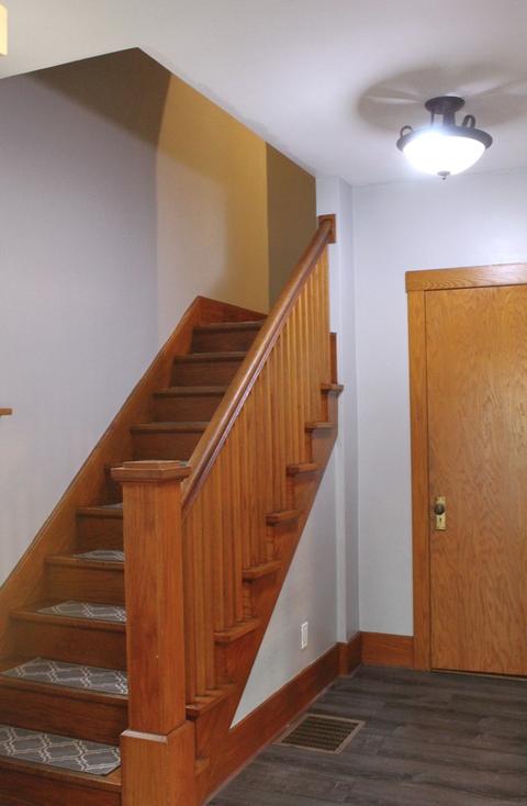 937 Augusta Ave, Elgin, IL 60120 photo 12