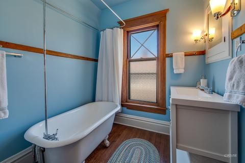 414 N Spring St, Elgin, IL 60120 photo 32