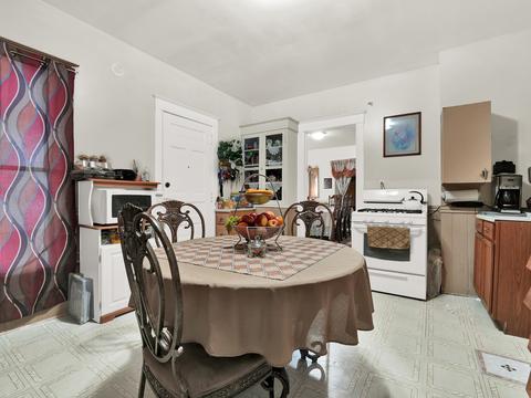 652 E Jackson St, Joliet, IL 60432 photo 17