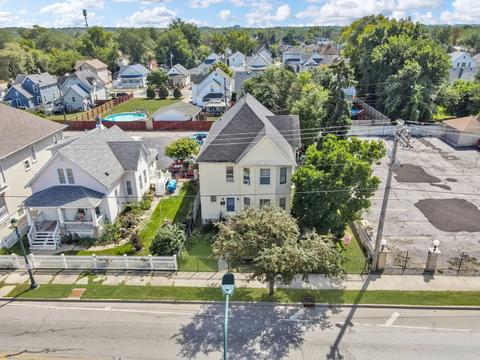 652 E Jackson St, Joliet, IL 60432 photo 5