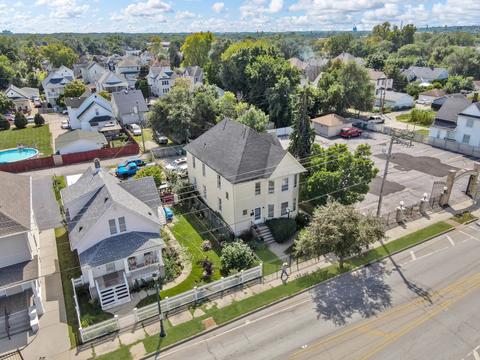 652 E Jackson St, Joliet, IL 60432 photo 4