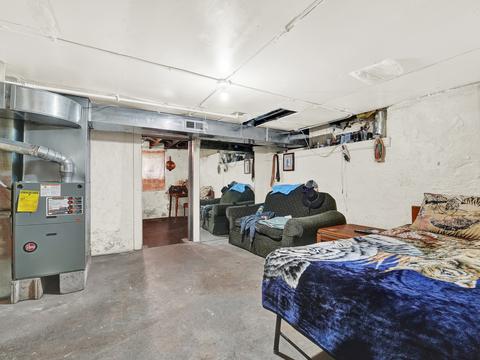 652 E Jackson St, Joliet, IL 60432 photo 25