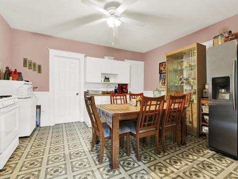 652 E Jackson St, Joliet, IL 60432 photo 6