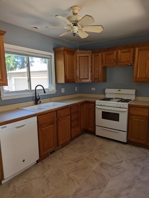 356 59th St, Willowbrook, IL 60527 photo 7